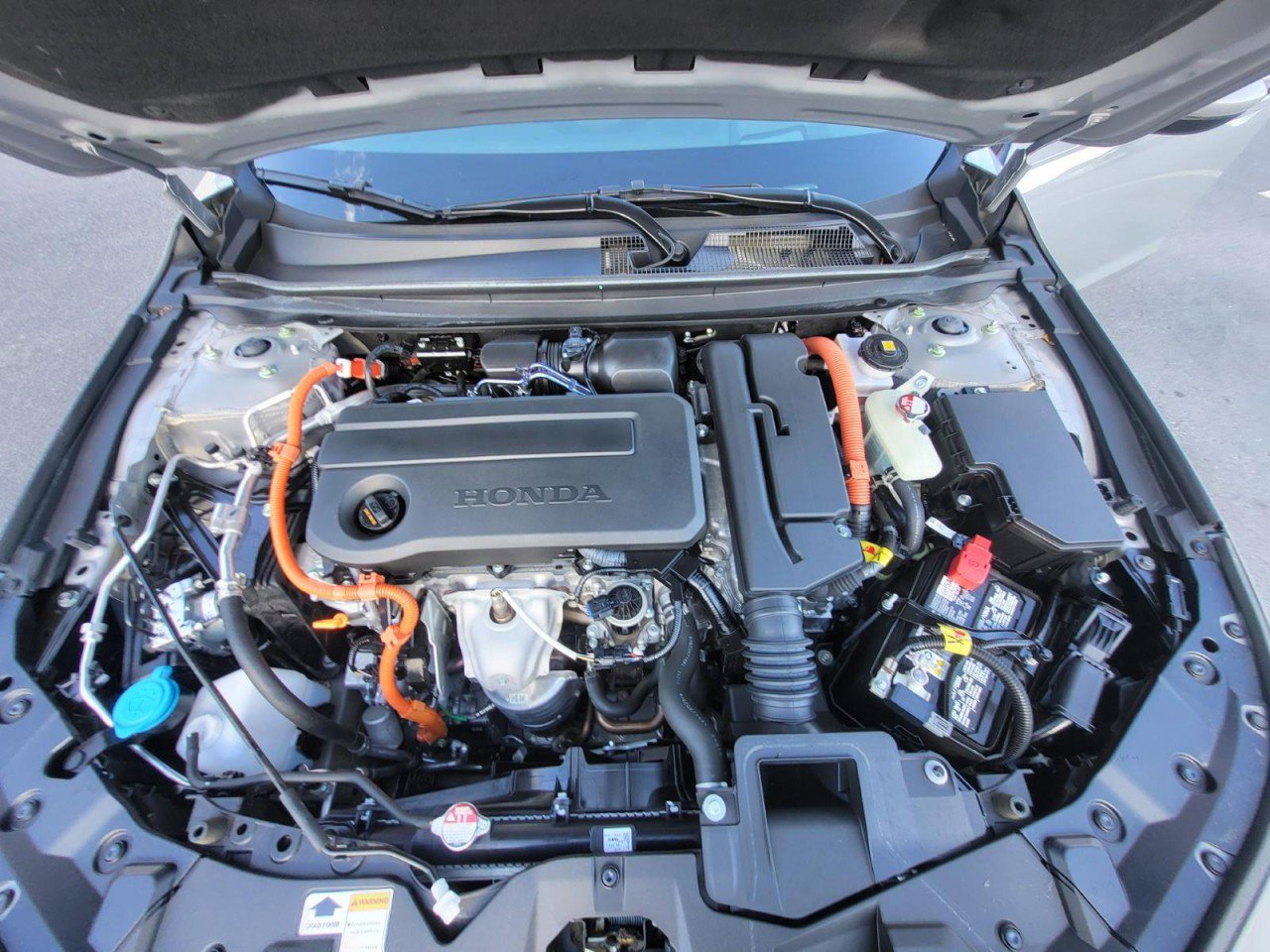 Used 2024 Honda Accord Touring image 9