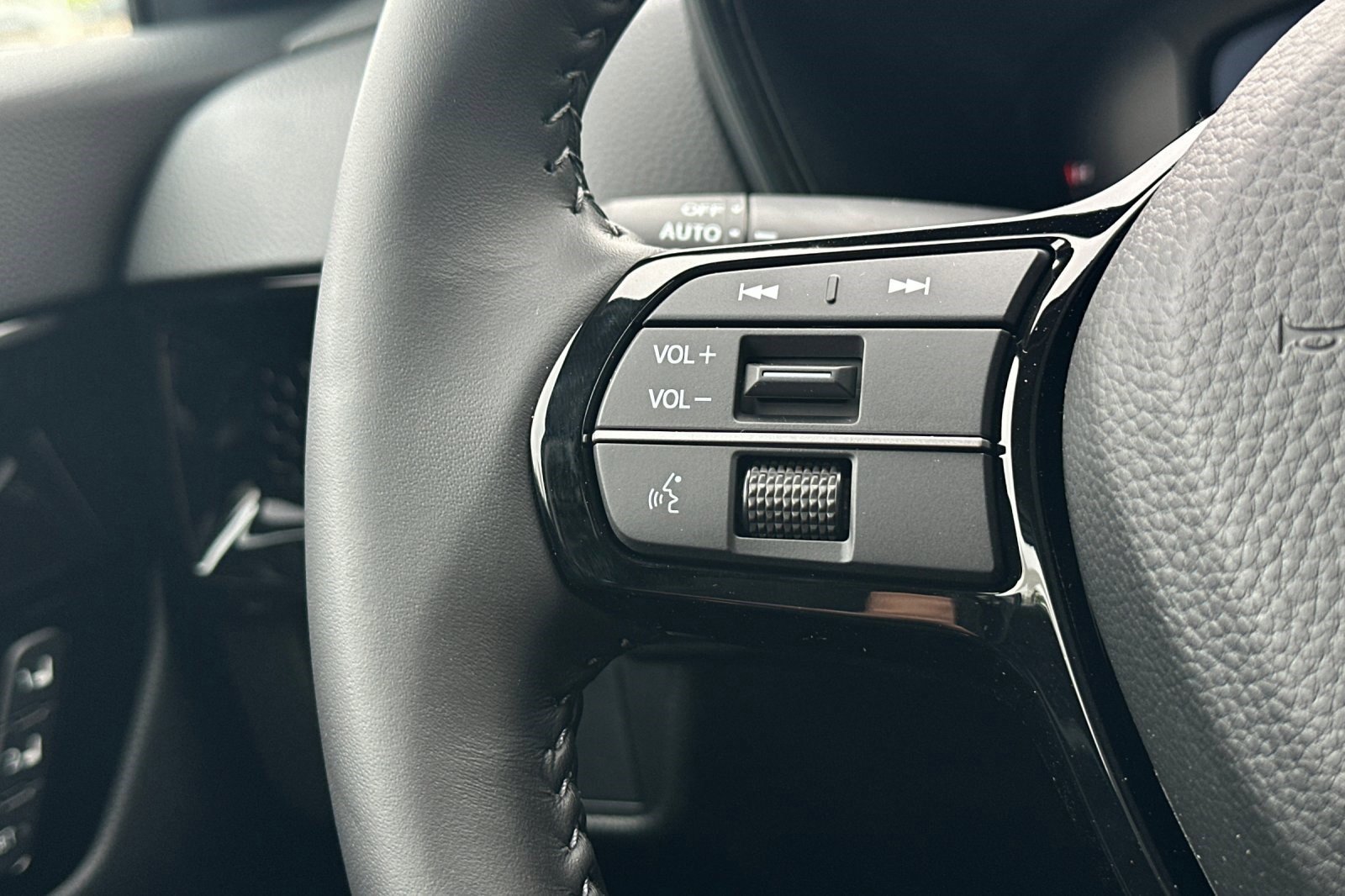 New 2026 Honda CR-V EX-L image 16