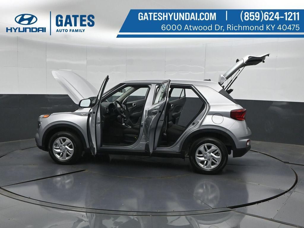New 2026 Hyundai Venue SE FWD image 51