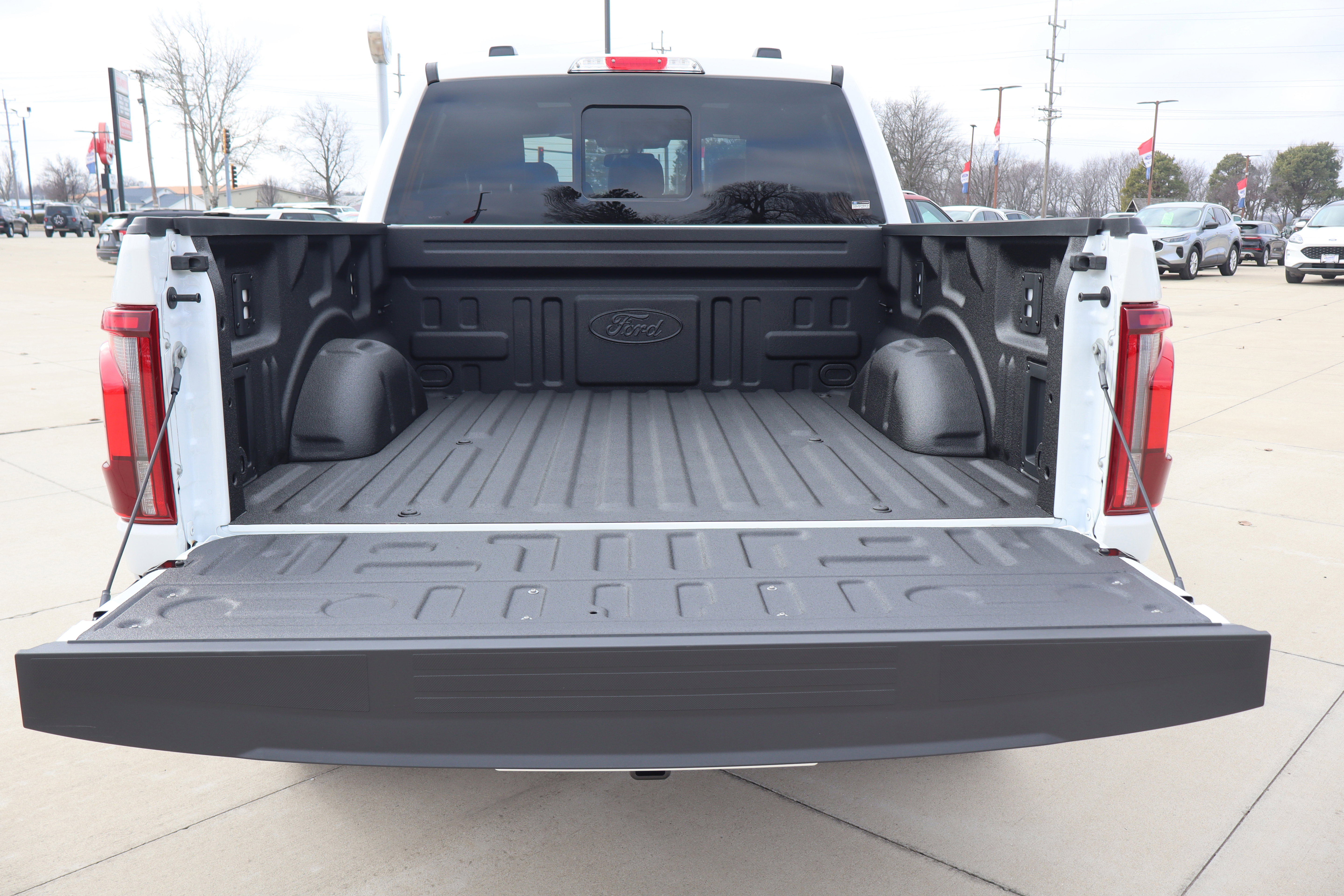 New 2026 Ford F150 Lariat w/ Equipment Group 501A Mid image 32