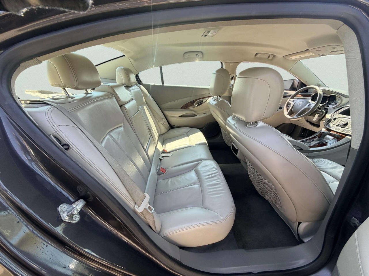 Used 2012 Buick LaCrosse Premium image 18