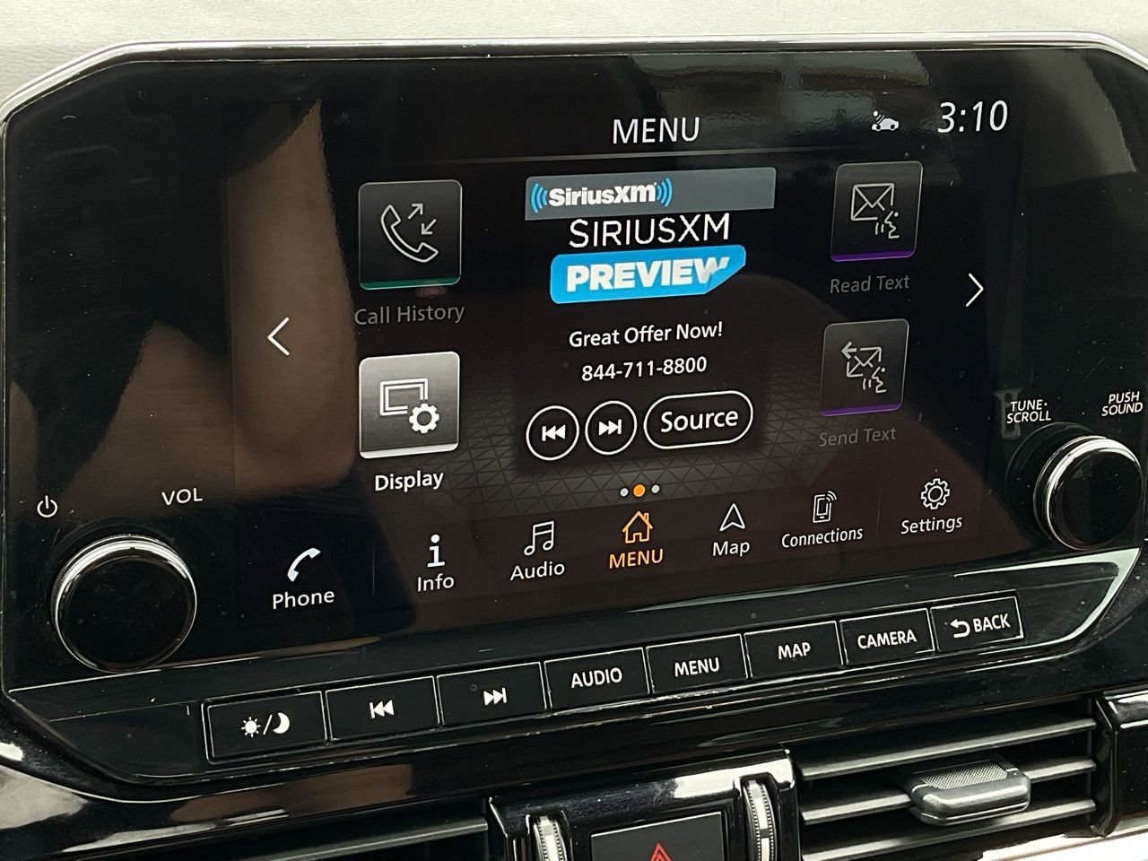 Used 2024 Nissan Pathfinder Platinum image 37