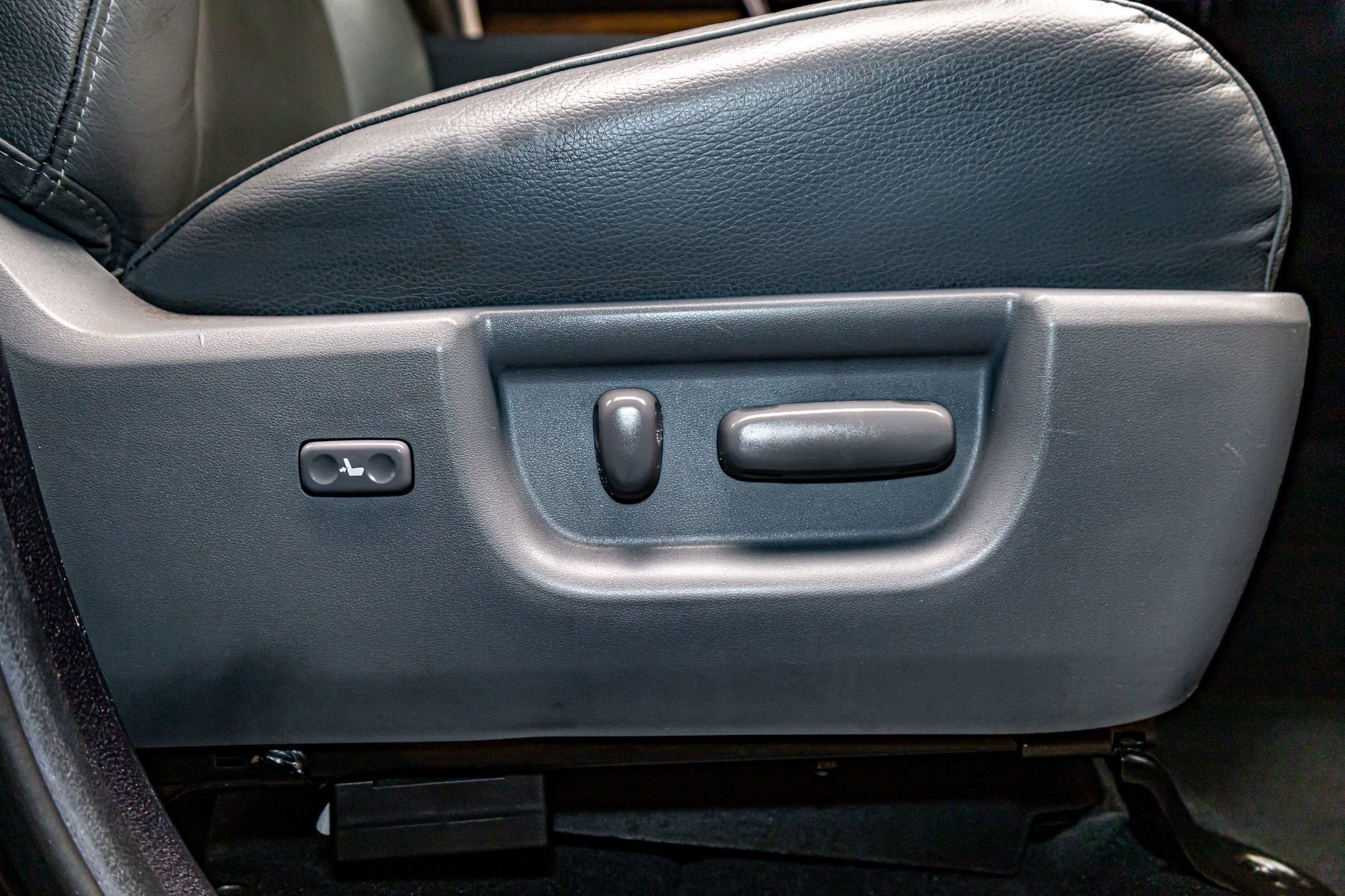 Used 2022 Toyota Sequoia Limited image 26