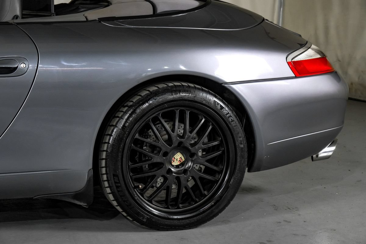 Used 2001 Porsche 911 Carrera RWD image 13