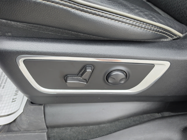 Used 2022 RAM 1500 Laramie w/ Sport Appearance Package AWD/4WD image 25