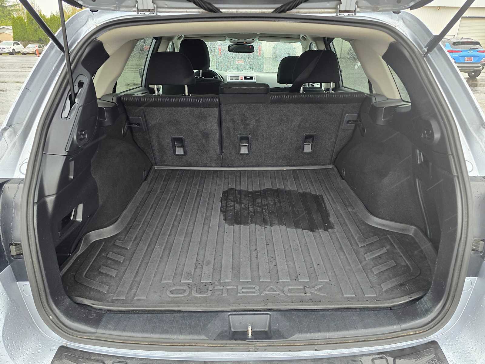 Used 2015 Subaru Outback 2.5i Premium image 14