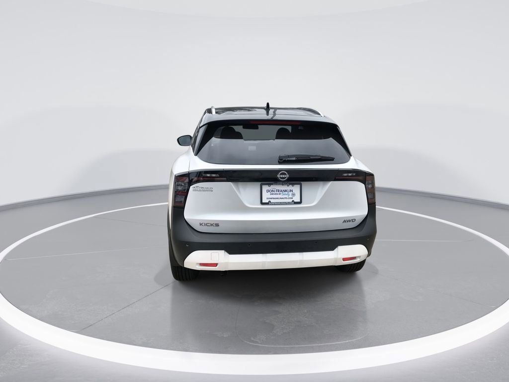 New 2025 Nissan Kicks SV w/ SV Premium Package AWD/4WD image 7