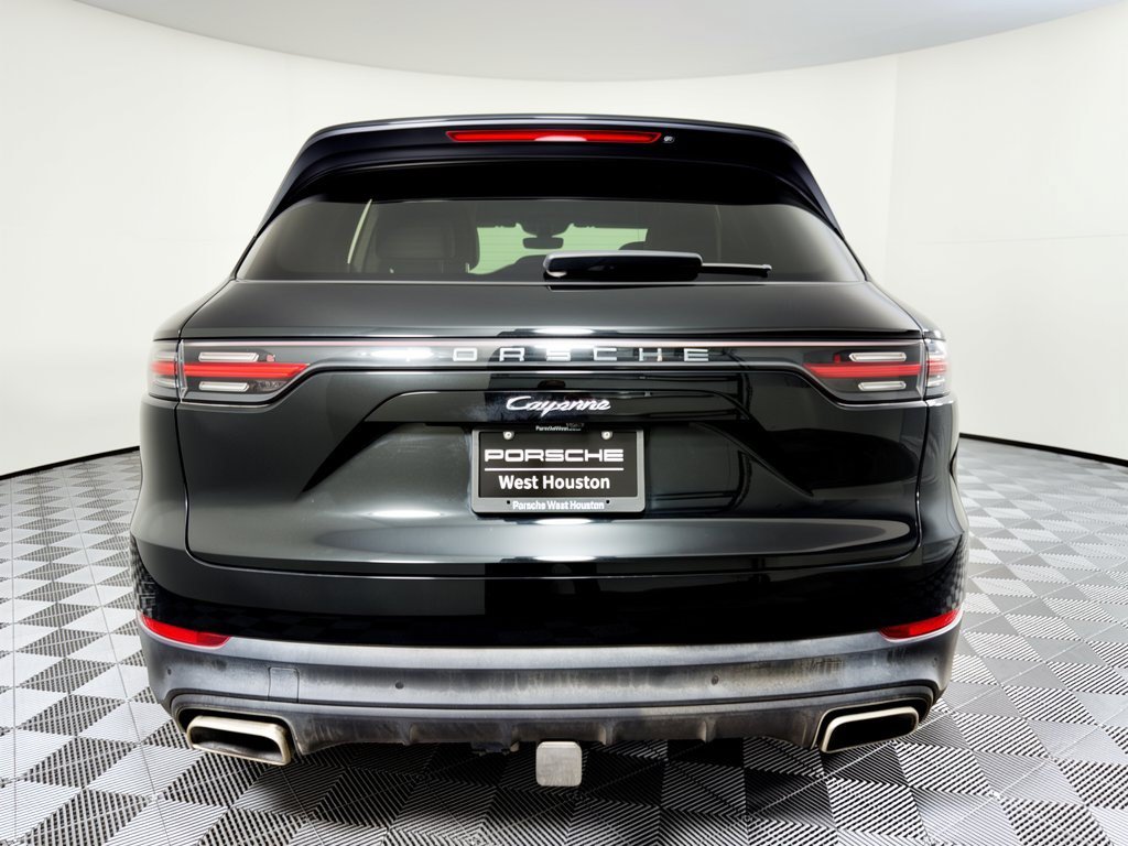 Certified 2023 Porsche Cayenne AWD/4WD image 11