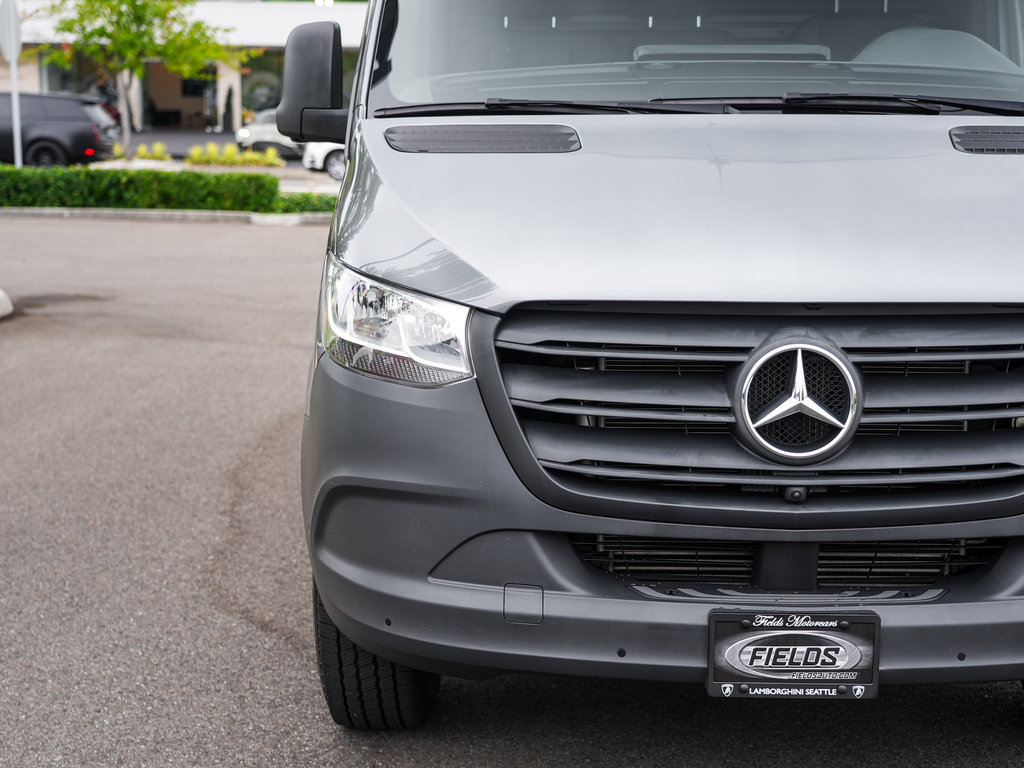 Used 2022 Mercedes-Benz Sprinter 2500 image 31