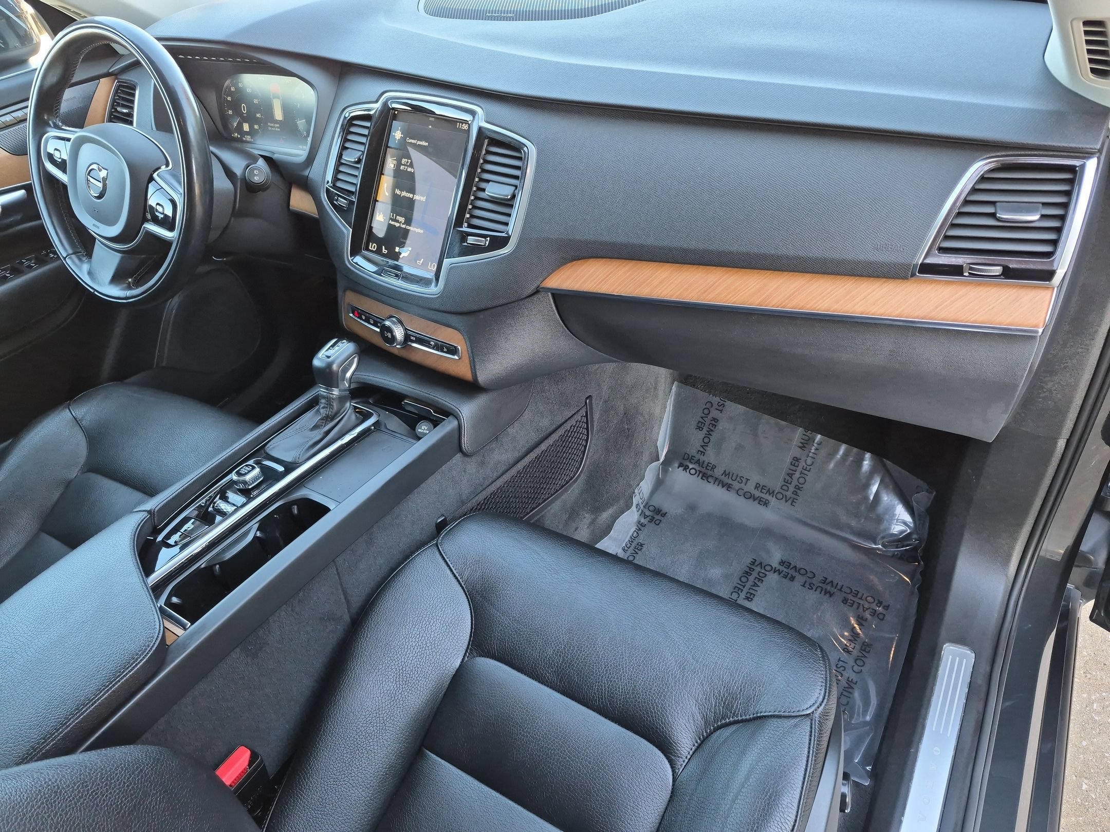 Used 2021 Volvo XC90 T6 Momentum w/ Protection Package AWD/4WD image 35