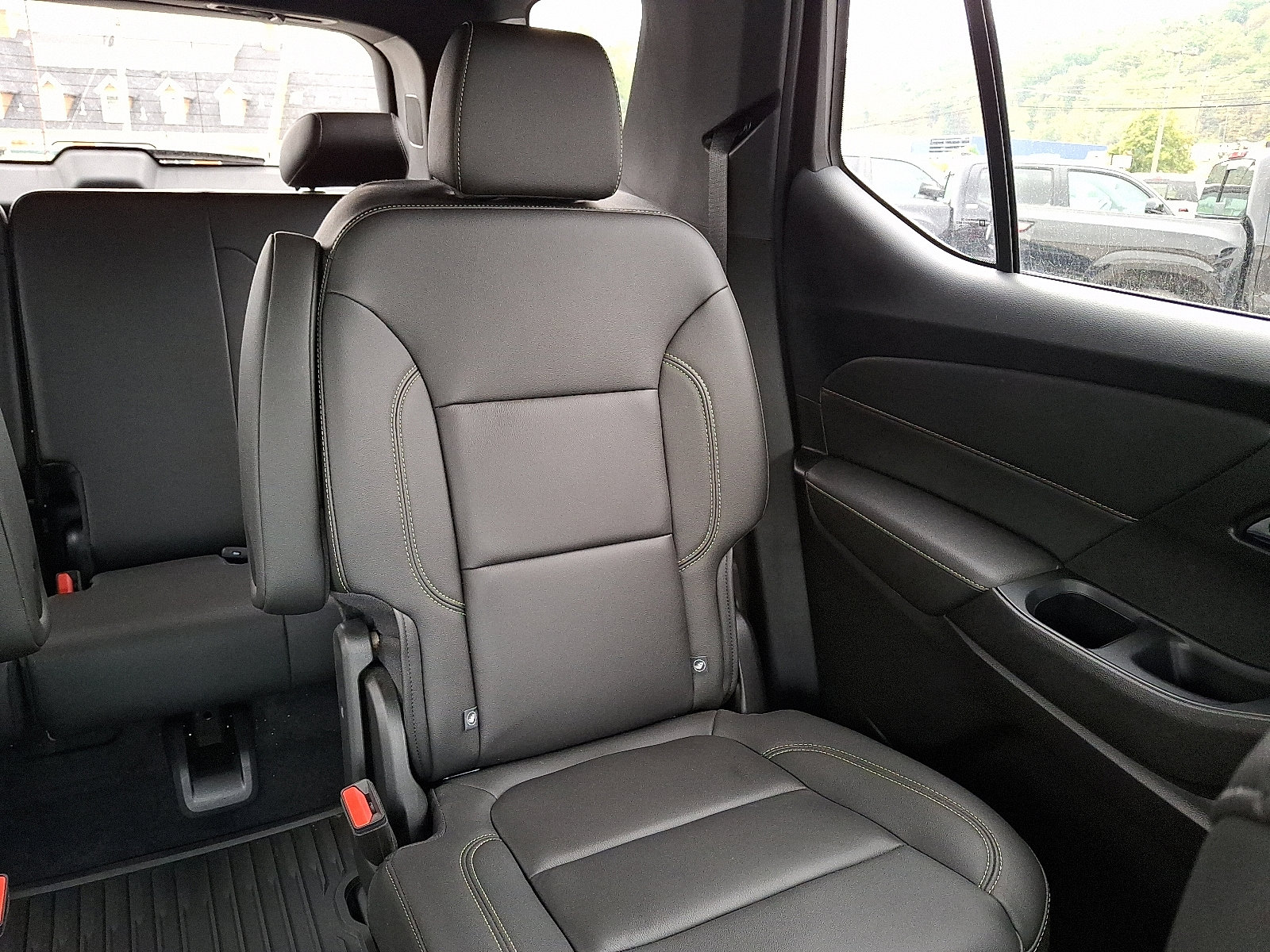 Used 2023 Chevrolet Traverse LT w/ LT Premium Package image 20