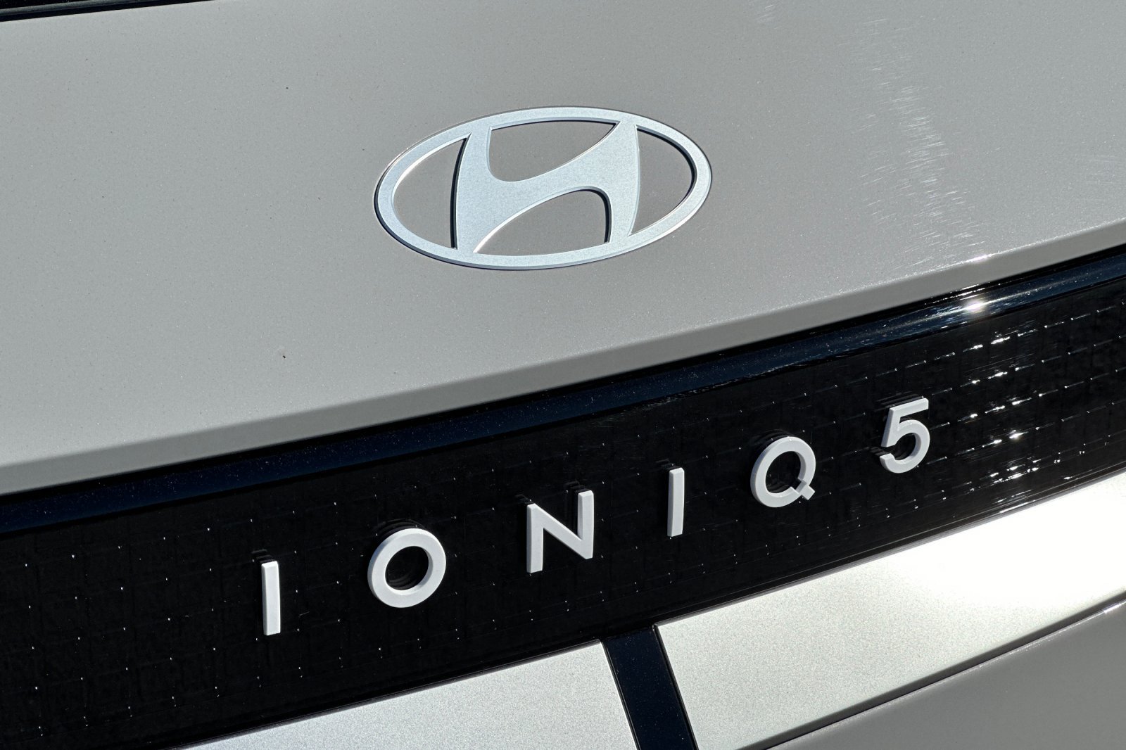 New 2027 Hyundai Ioniq 5 SEL AWD/4WD image 26