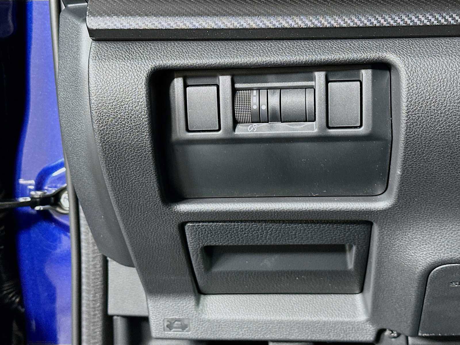 New 2025 Subaru Crosstrek 2.5i Limited image 10
