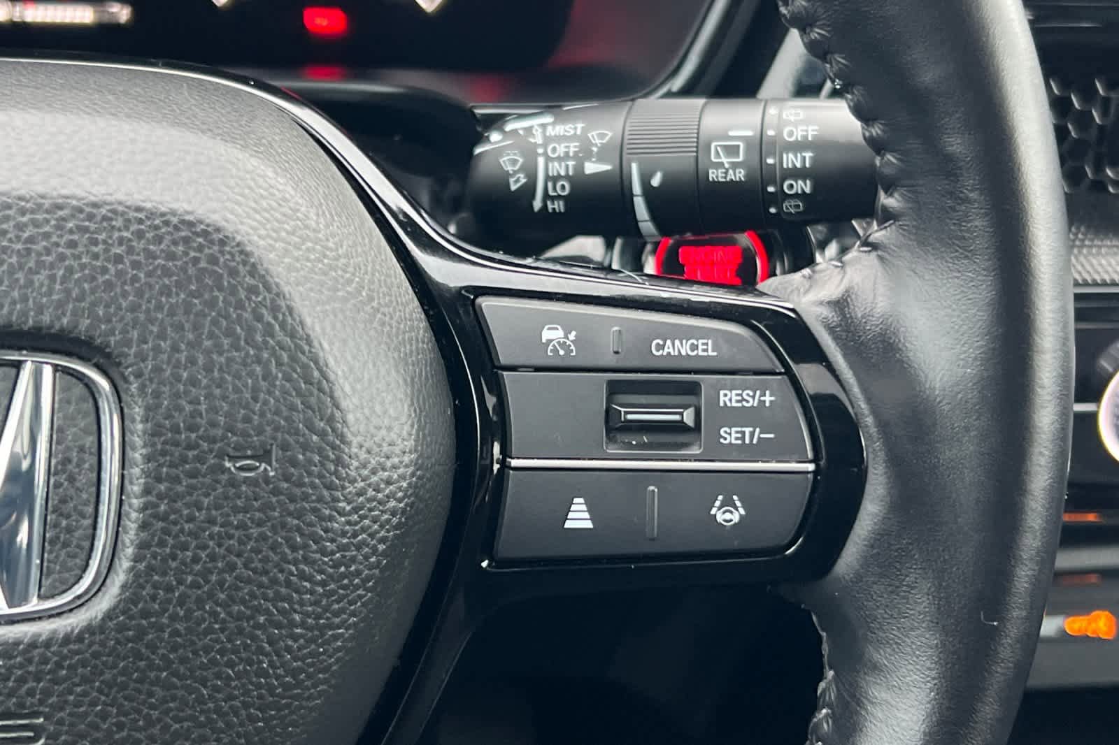Used 2025 Honda CR-V EX-L image 27