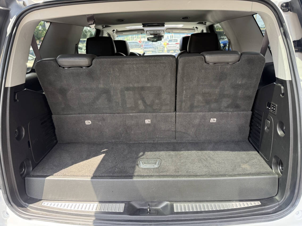 Used 2016 Cadillac Escalade Premium AWD/4WD image 31