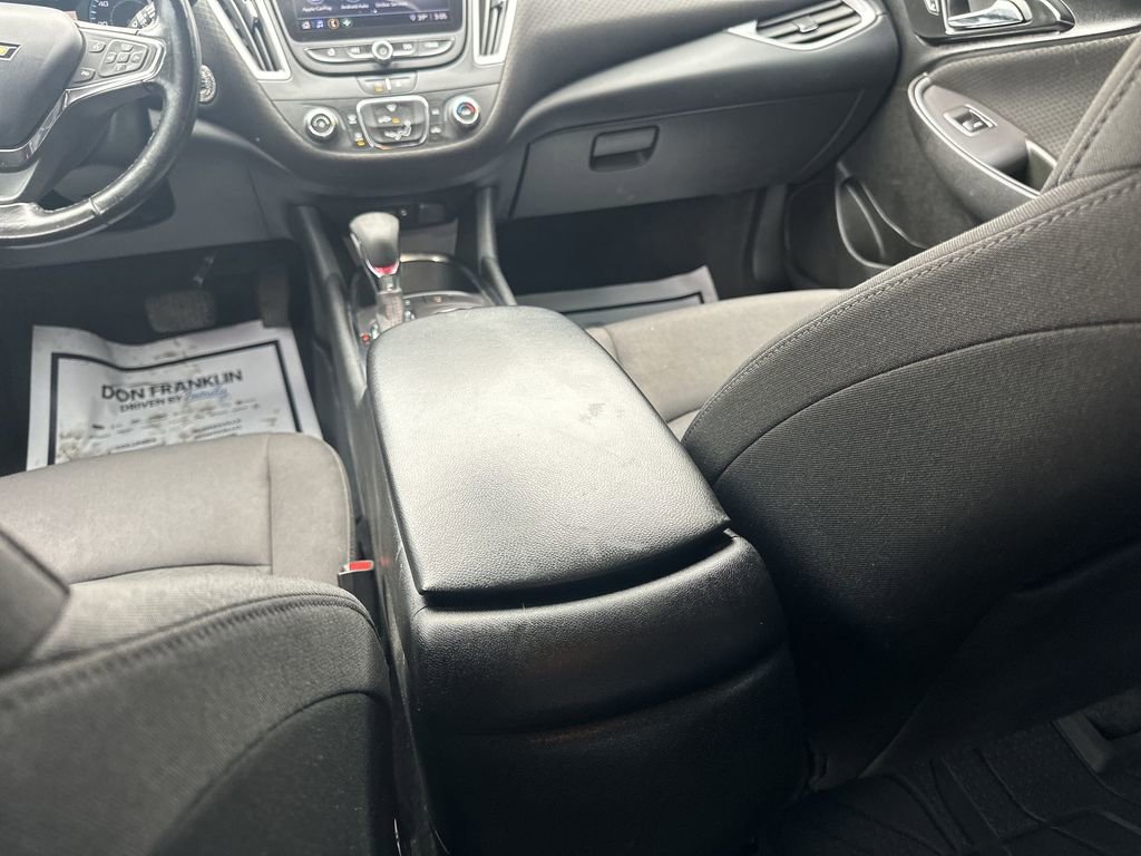 Used 2021 Chevrolet Malibu RS image 26