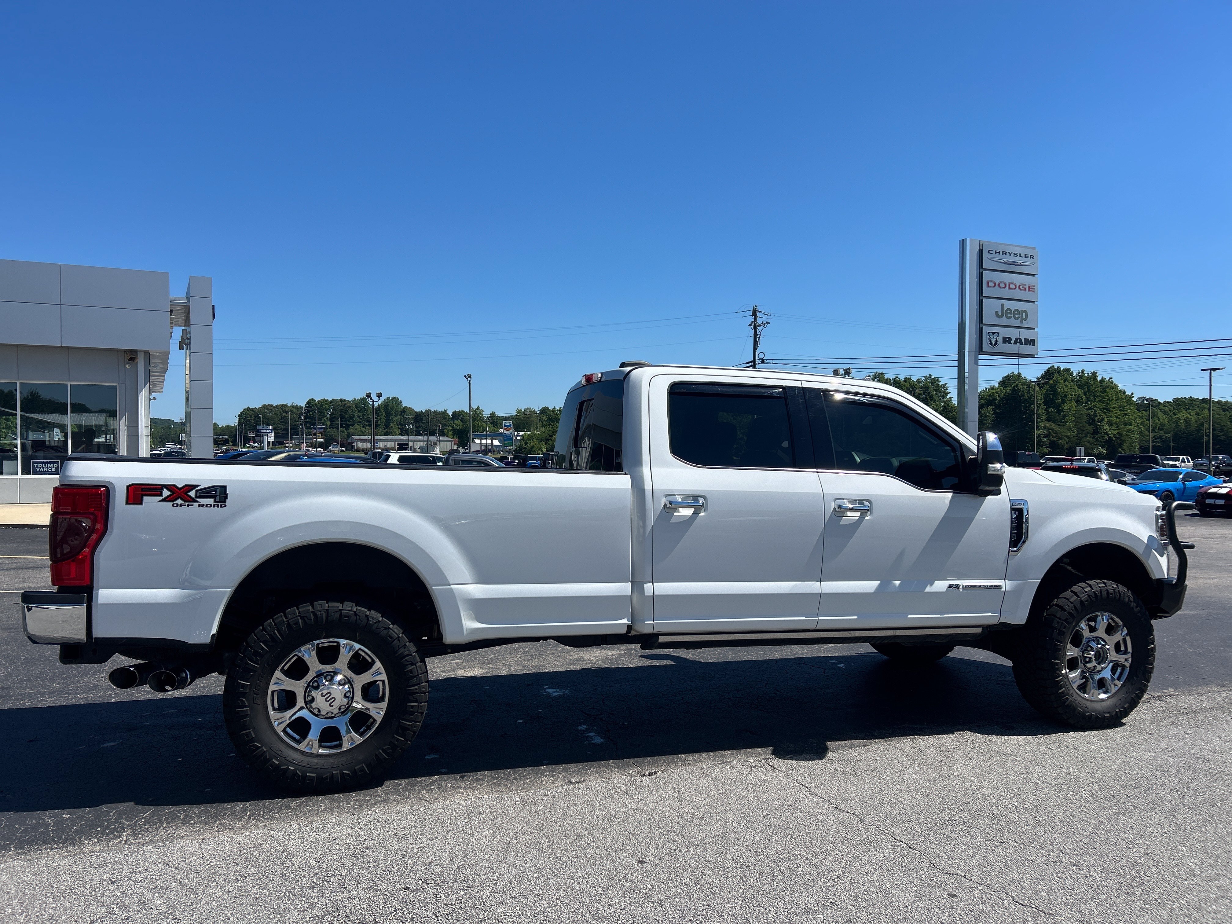 Used 2021 Ford F350 King Ranch w/ King Ranch Ultimate Package AWD/4WD image 11