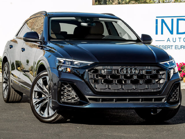 Used 2024 Audi Q8 Premium Plus AWD/4WD image 4