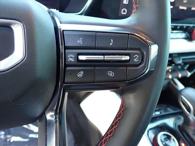 Used 2024 GMC Canyon AT4X AWD/4WD image 15