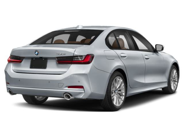 Used 2023 BMW 330i Sedan w/ M Sport Package RWD image 2