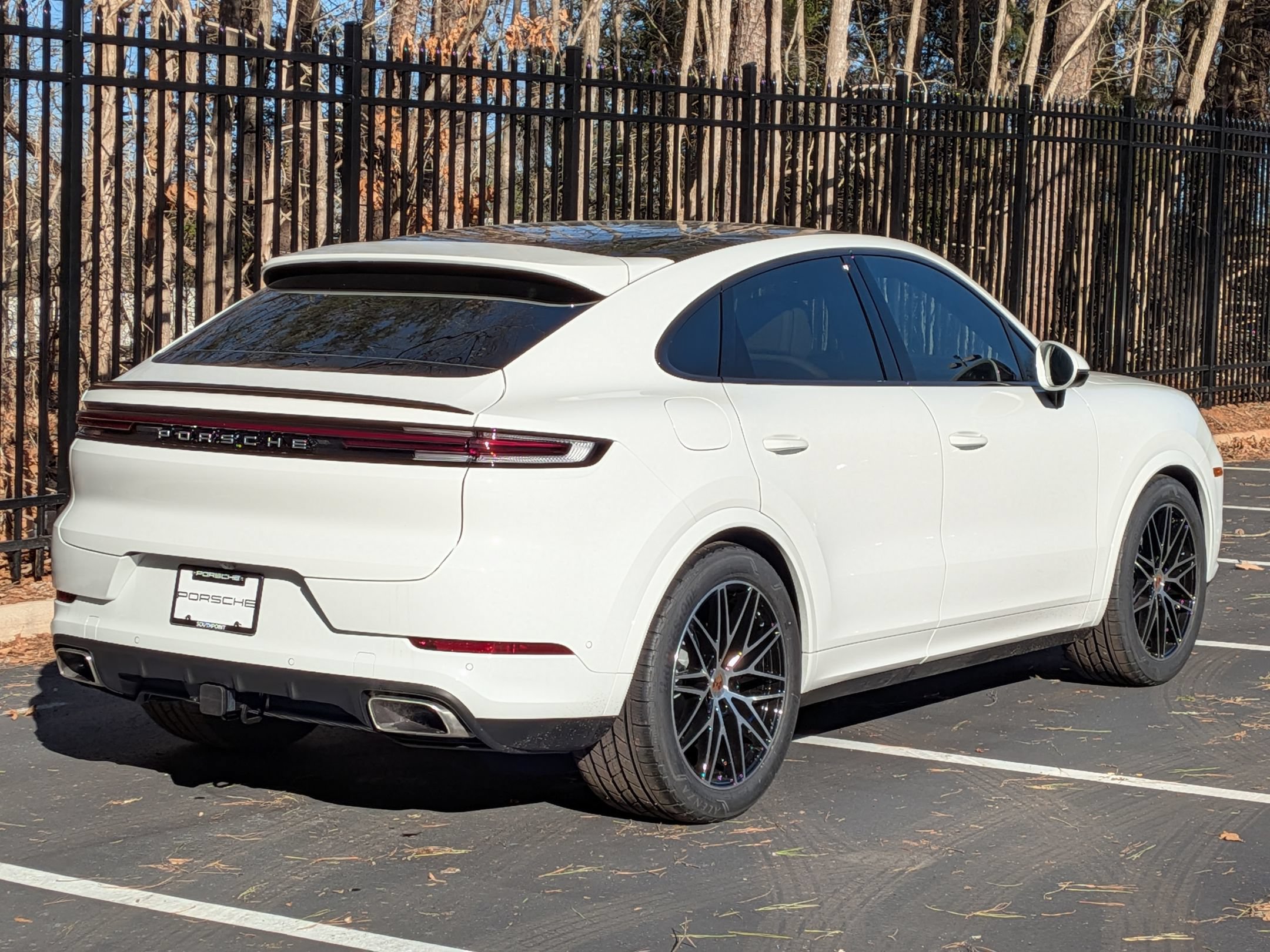 New 2026 Porsche Cayenne Coupe AWD/4WD image 32