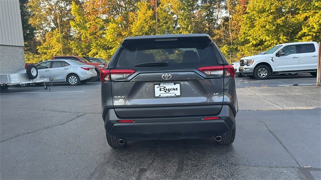 Used 2024 Toyota RAV4 LE image 31