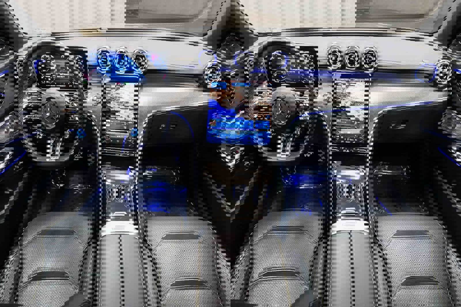 Used 2026 Mercedes-Benz C 36 AMG S image 13