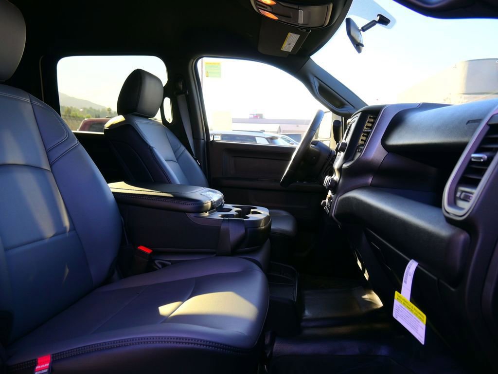 New 2024 RAM 4500 Tradesman w/ Chrome Appearance Group image 16