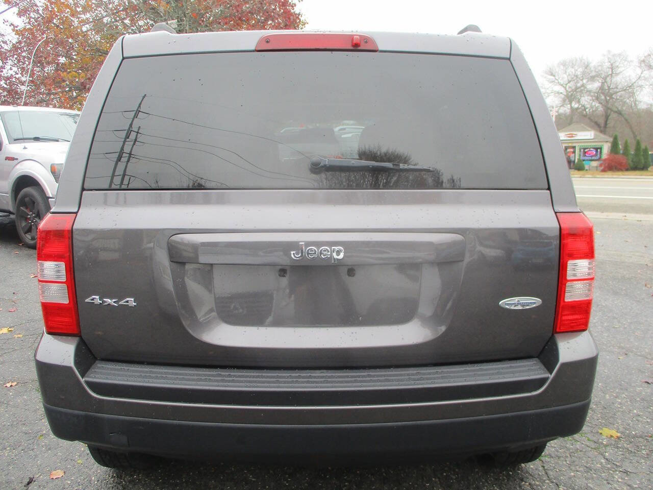 Used 2015 Jeep Patriot High Altitude image 3