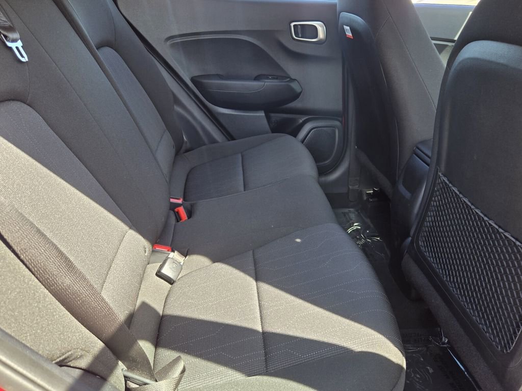 Certified 2025 Hyundai Venue SE FWD image 15