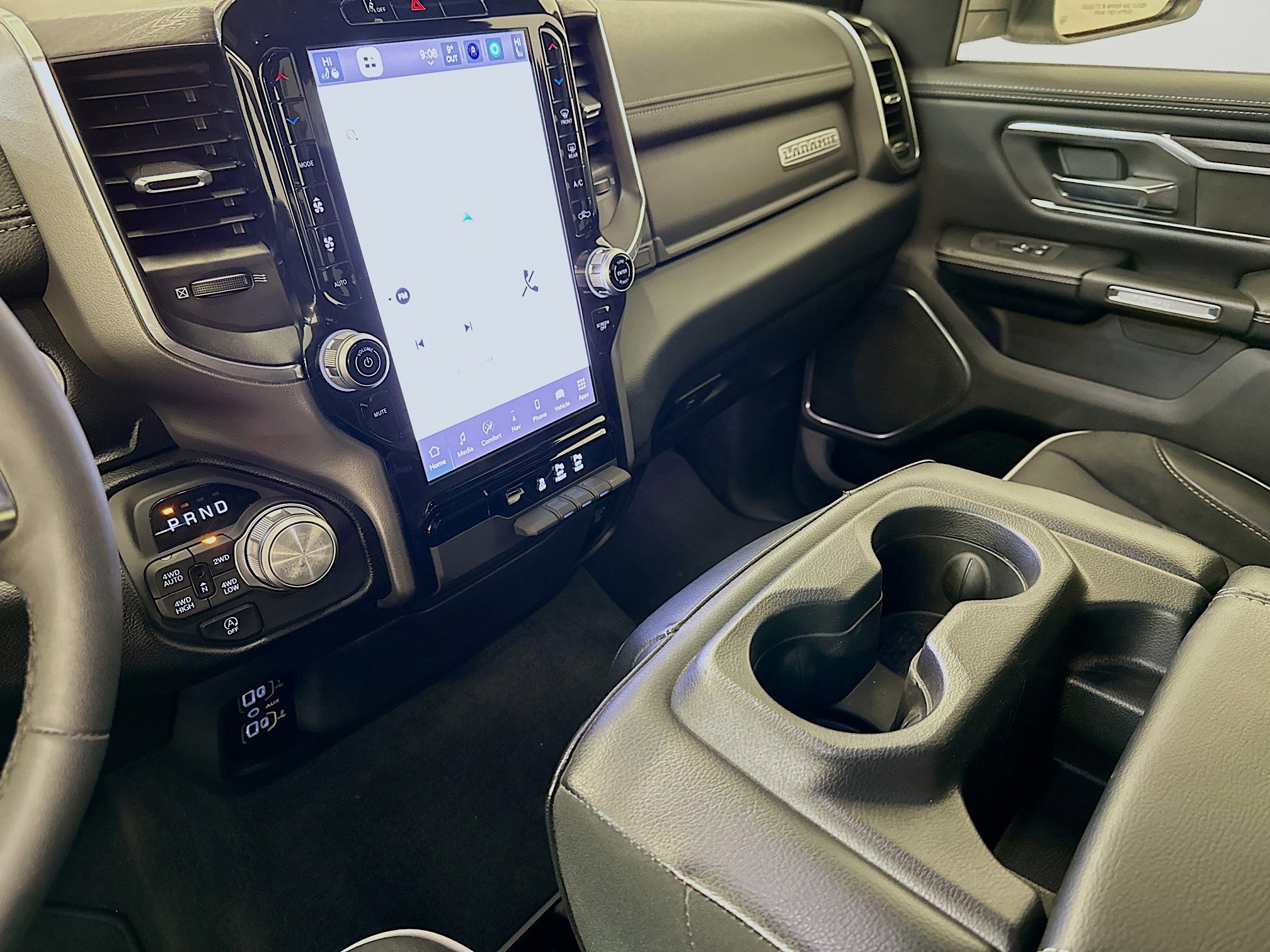 Used 2025 RAM 1500 Laramie image 26