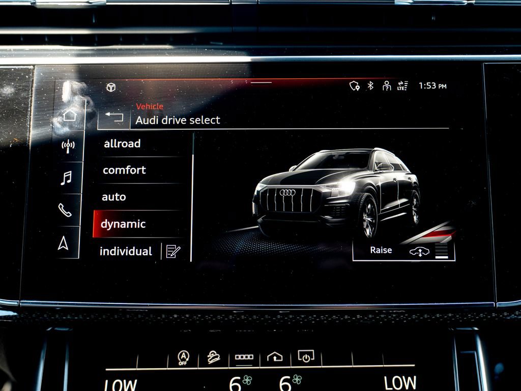 Used 2022 Audi SQ8 Premium Plus w/ Executive Package AWD/4WD image 25