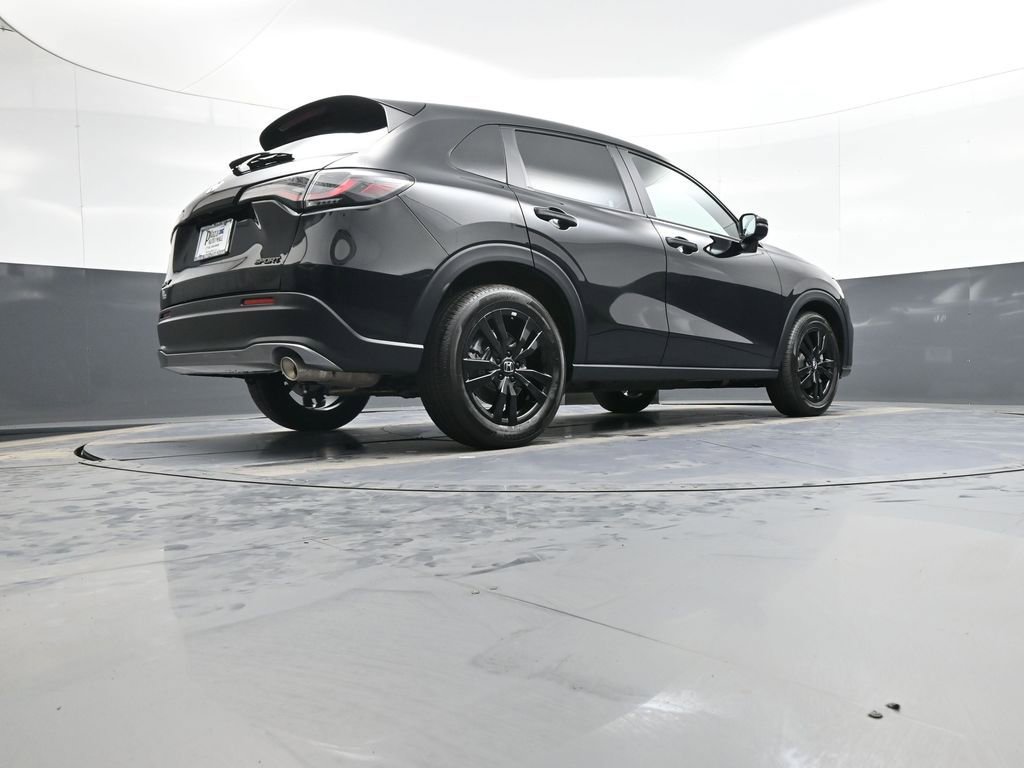 Certified 2026 Honda HR-V Sport image 28