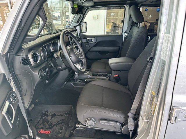 Used 2023 Jeep Wrangler Sahara w/ Cold Weather Group image 8