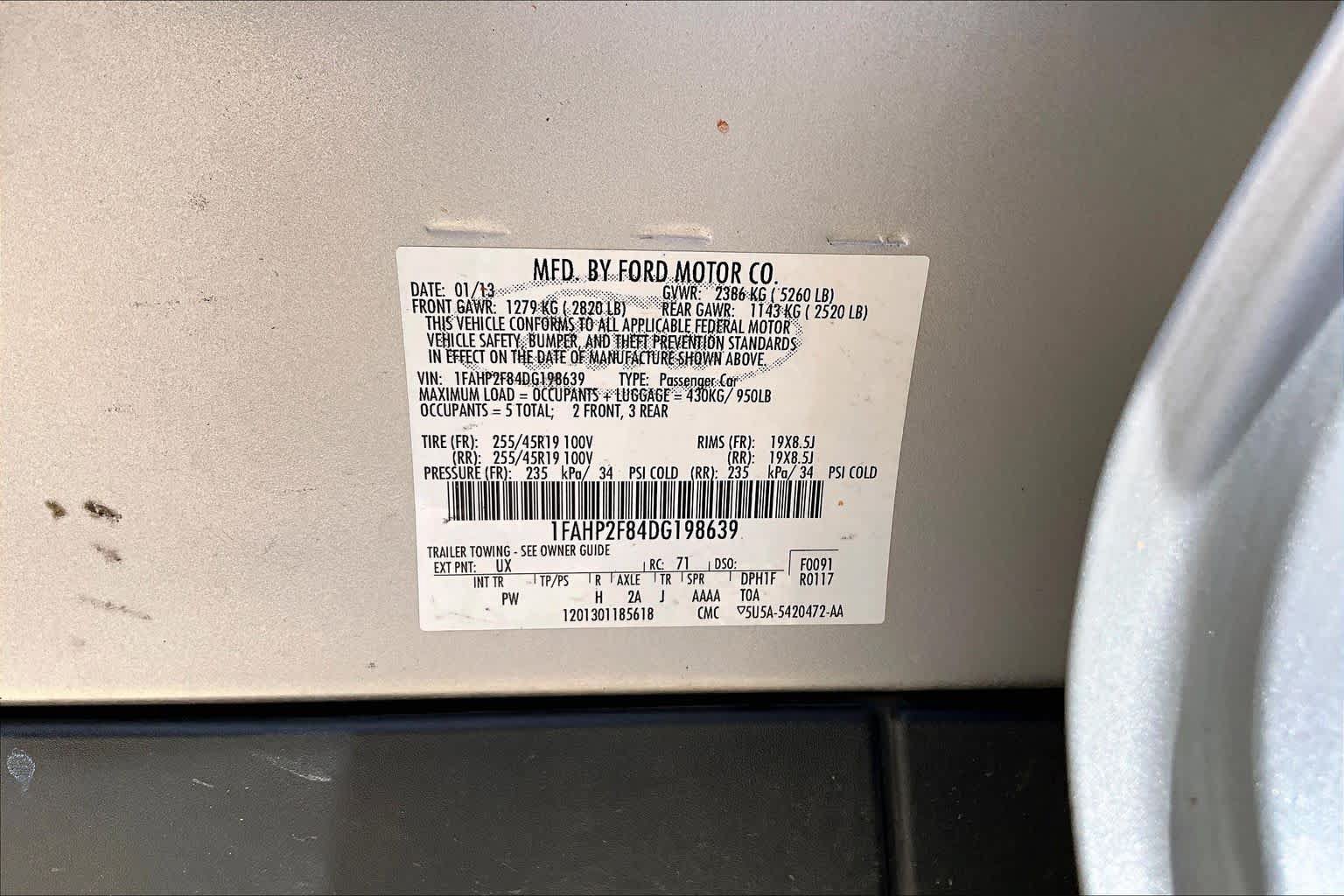 Used 2013 Ford Taurus Limited FWD image 30