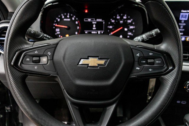 Used 2024 Chevrolet Trax LS image 11