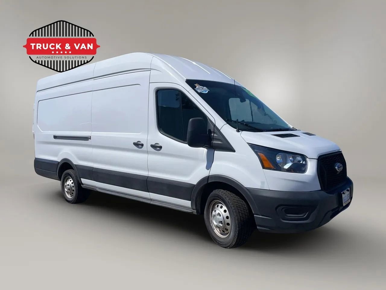 Used 2023 Ford Transit 250 148 High Roof Extended AWD w/ Load Area Protection Package image 52