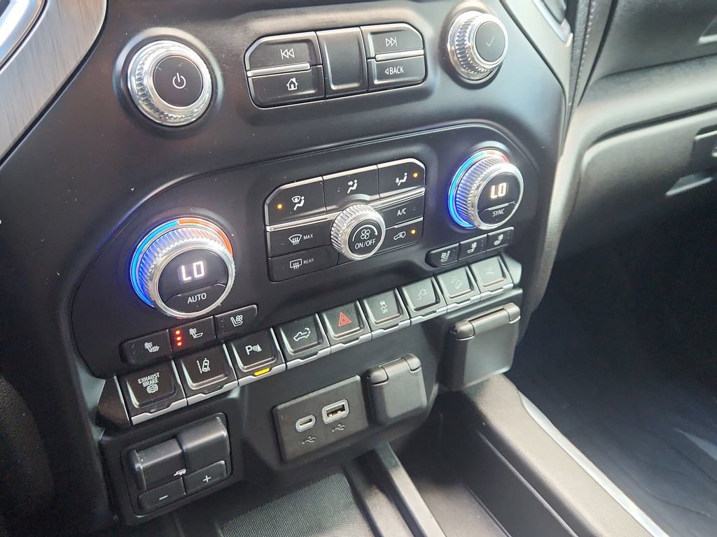 Used 2023 GMC Sierra 2500 Denali image 26