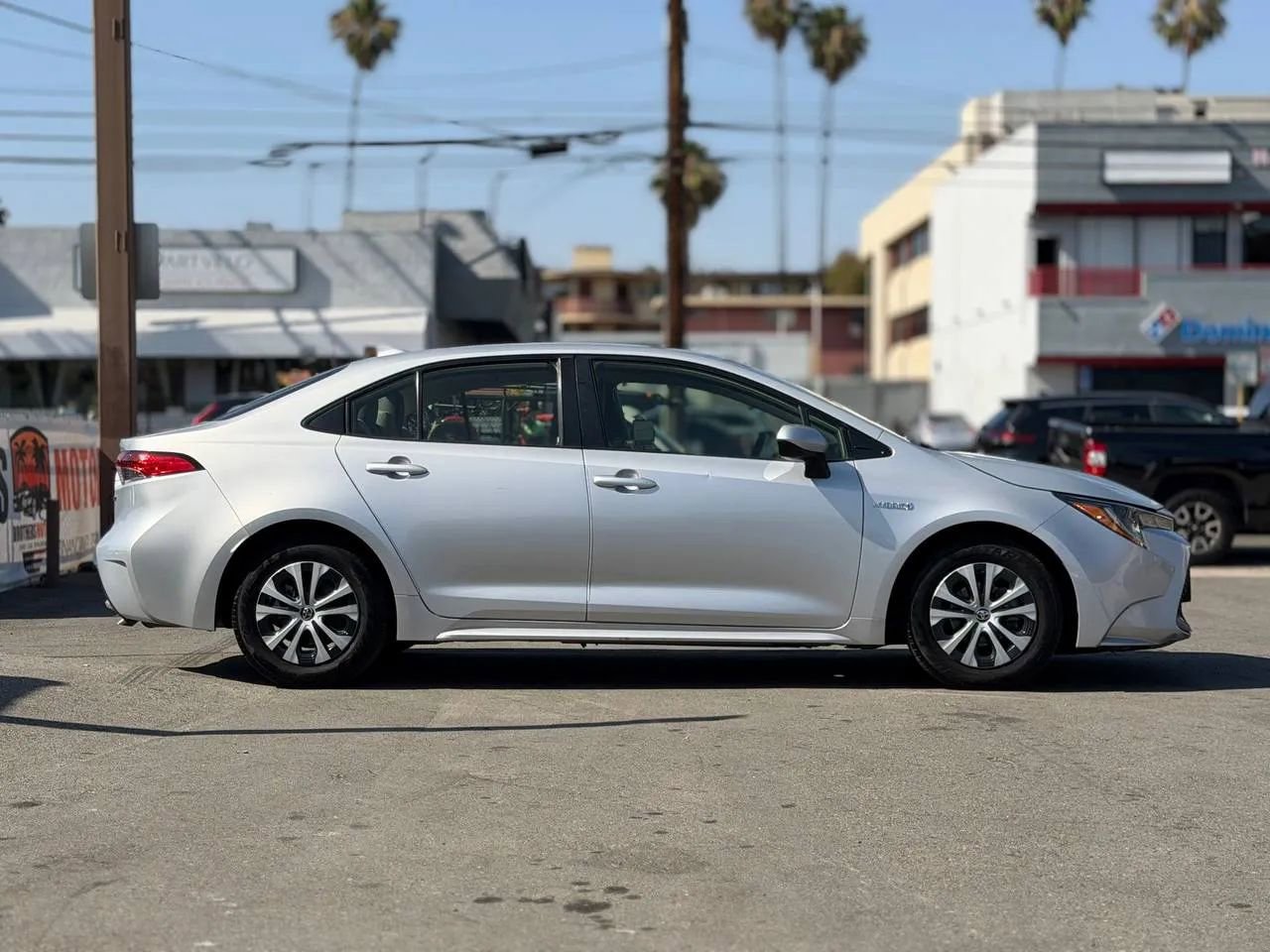 Used 2020 Toyota Corolla LE w/ Carpet Mat Package (TMS) FWD image 17