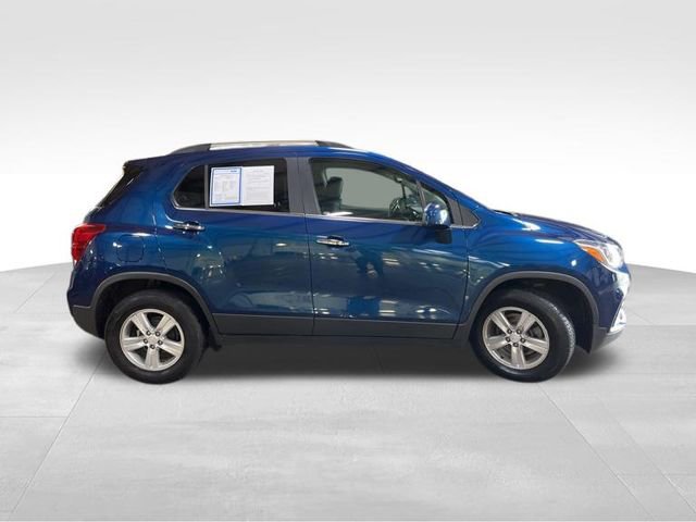 Used 2020 Chevrolet Trax LT w/ Driver Confidence Package FWD image 8