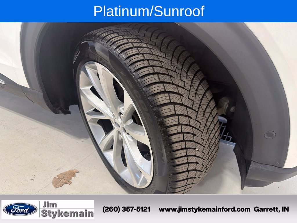 Used 2021 Ford Explorer Platinum w/ Equipment Group 601A AWD/4WD image 14
