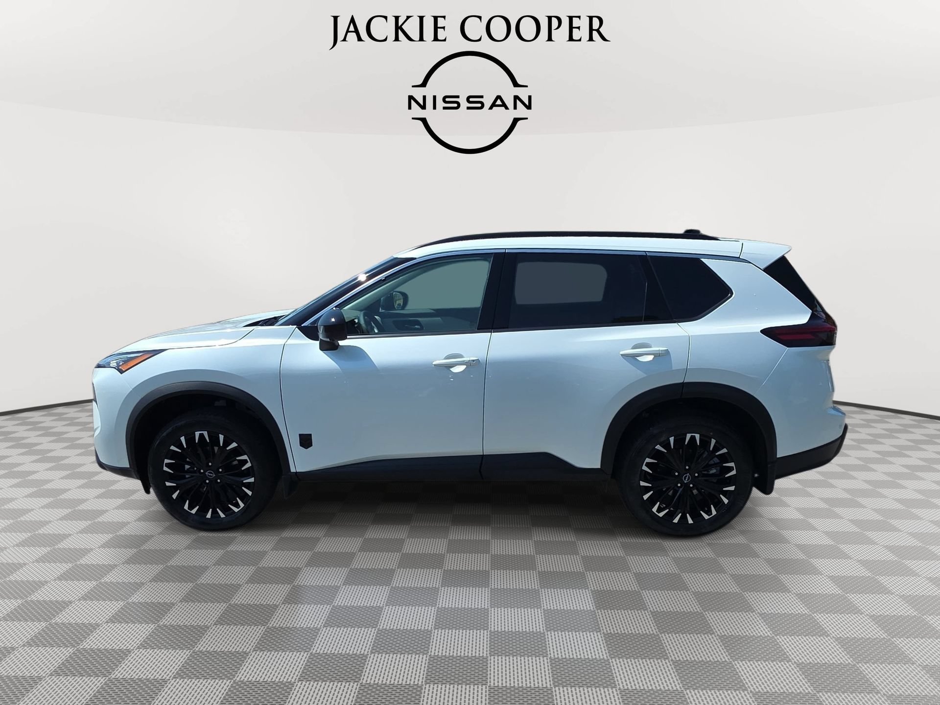New 2026 Nissan Rogue Dark Armor FWD image 8