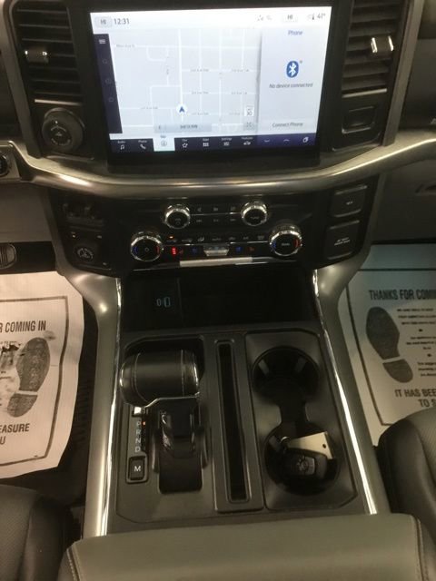 Used 2022 Ford F150 Lariat image 29