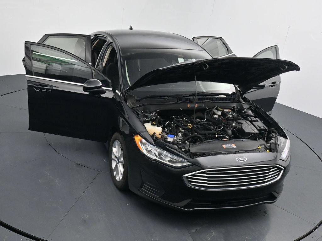 Used 2020 Ford Fusion SE FWD image 39