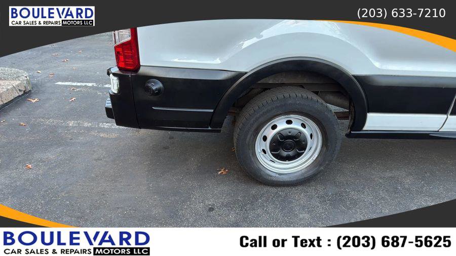 Used 2016 Ford Transit 350 XL image 11