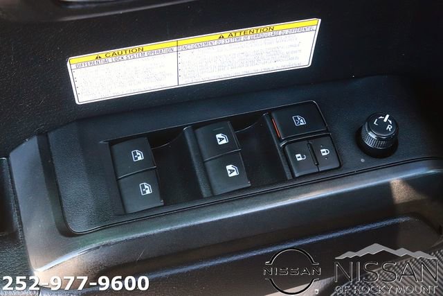 Used 2020 Toyota Tacoma TRD Off-Road w/ Technology Package image 11