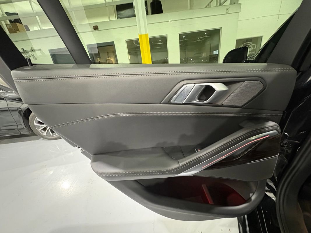 Used 2024 BMW X6 xDrive40i image 42