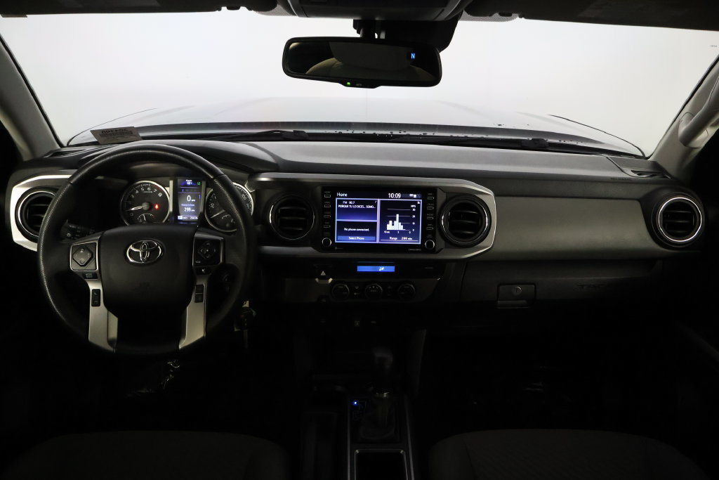 Used 2022 Toyota Tacoma SR5 RWD image 8