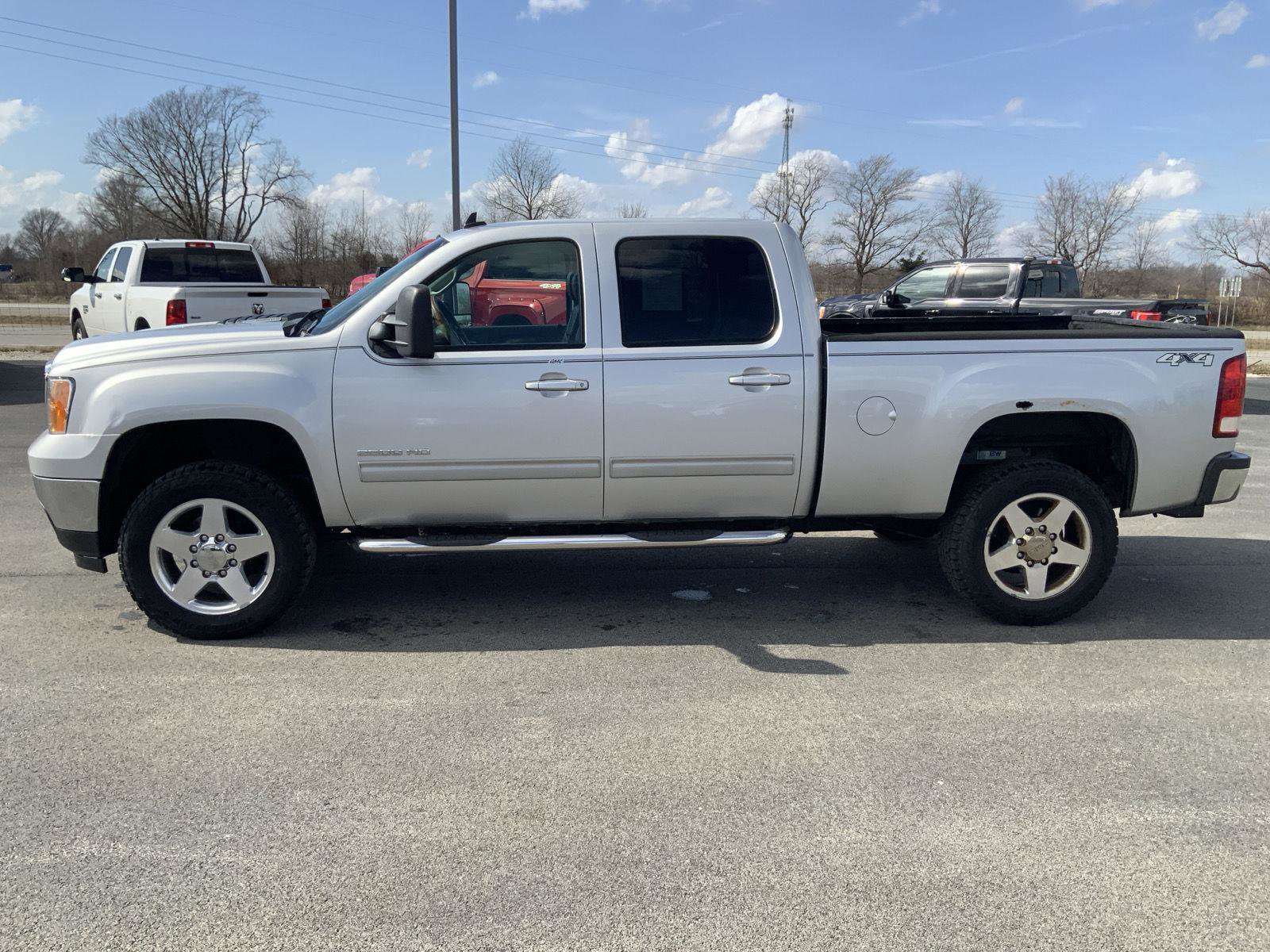 Used 2014 GMC Sierra 2500 SLT w/ SLT Convenience Package image 7