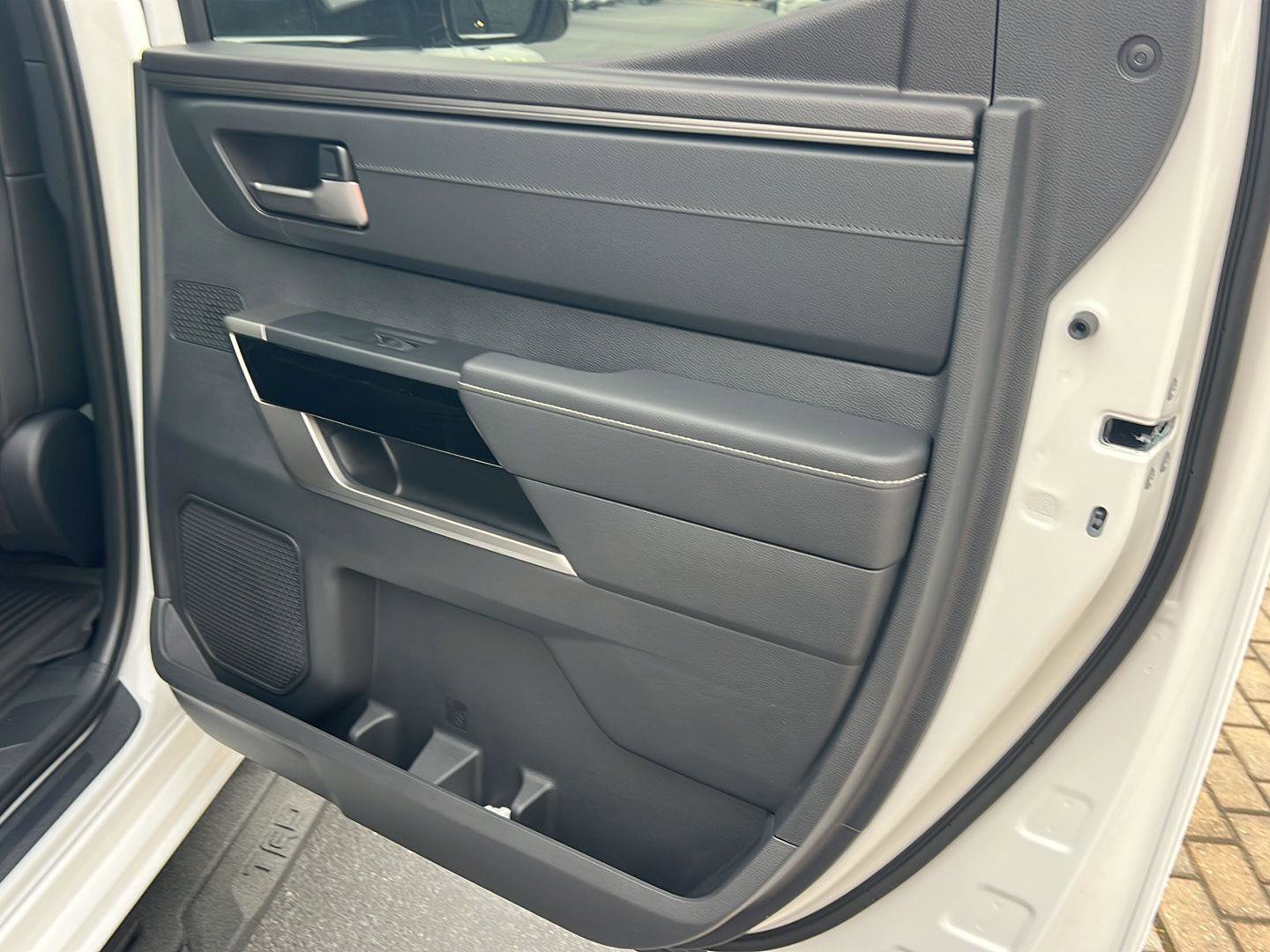 New 2026 Toyota Tundra Limited image 15